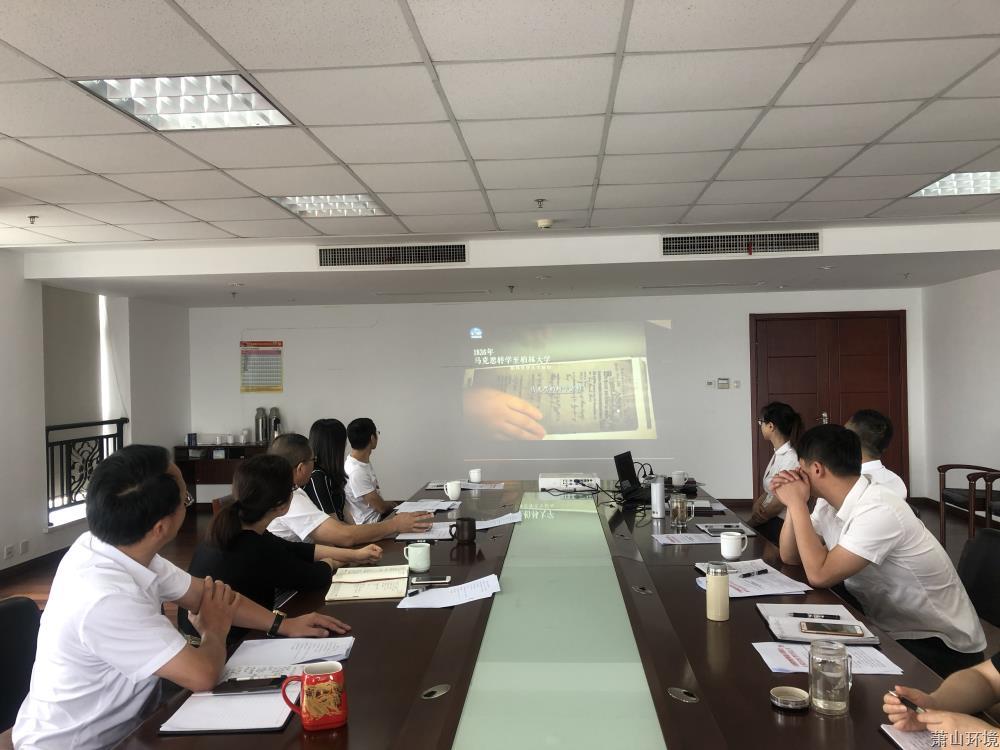 旁观微视频：200年后 习近平这样讲述马克思的传奇毕生.jpg